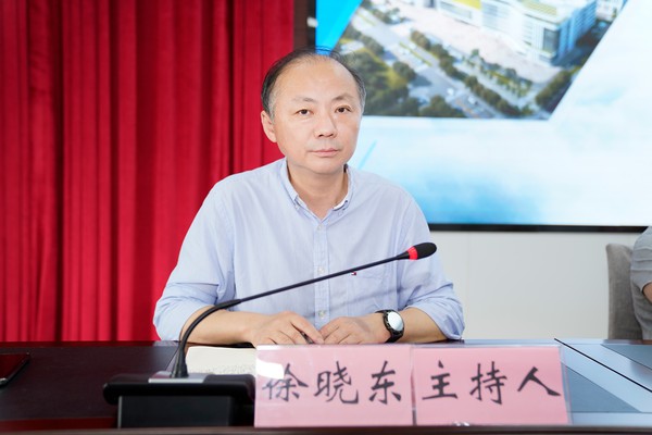 徐晓东.jpg